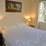 Corinda Cottage - 4 Bedroom Pet Friendly