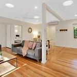 Tyntynder Garden Cottage 2