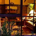 Eugenie Cottage 1930S Art Deco