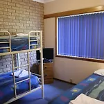 Barrass John Bright Motor Inn
