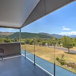 Feathertop