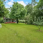 Rail Trail Cottage - Bright