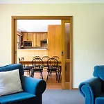 Delany Lodge - 6 Bedrooms