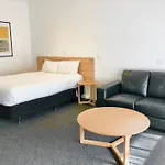 Bright Avenue Motor Inn