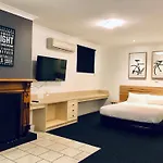 Bright Avenue Motor Inn