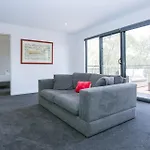 Apex Villa