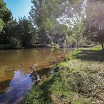 The Rocks - Olive Retreat