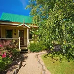 Autumn Abode Cottages