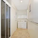 Delany Surprise - Pet Friendly House
