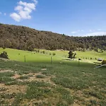 Quins Gap Private Retreat