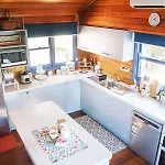Artee House - A Bright Escape