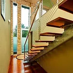 No.6 - Luxury Private Haven In The Heart Of Bright