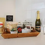 Beyond Bliss - Guesthouse 1