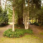 Tyntynder Garden Cottage 3