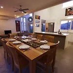 Cadence At Bright - Luxury Accommodation