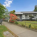 Delany Surprise - Pet Friendly House