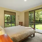 Rail Trail Cottage - Bright