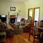 Tre-Vista Lane Retreat