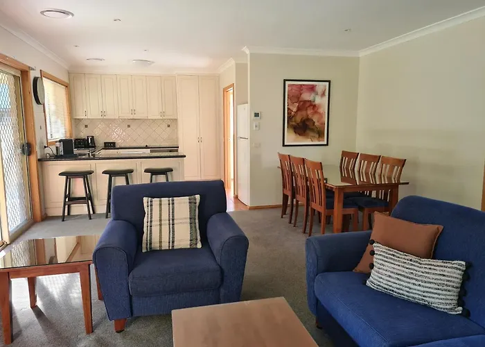 Delany Villas Bright - Spa Luxury On Delany Avenue