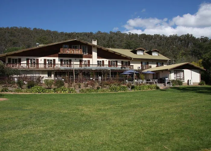 Bright Chalet