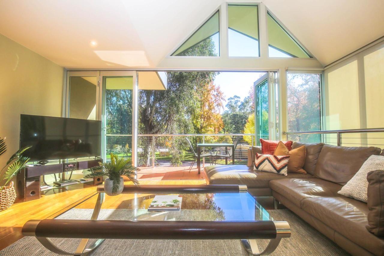 The Glass Pinnacle Holiday home