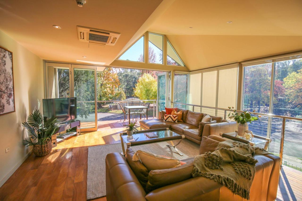 Holiday home The Glass Pinnacle