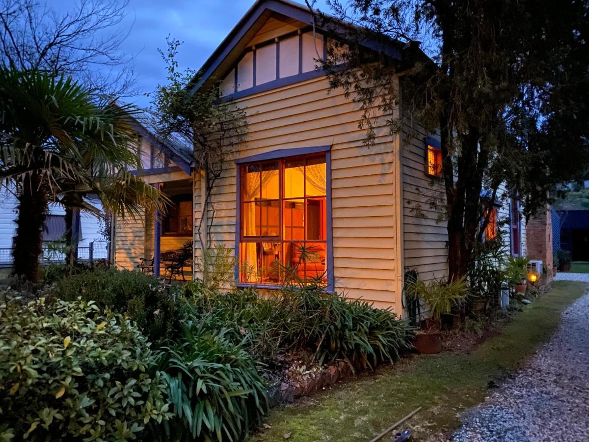 Eugenie 1930s Art Deco Holiday home