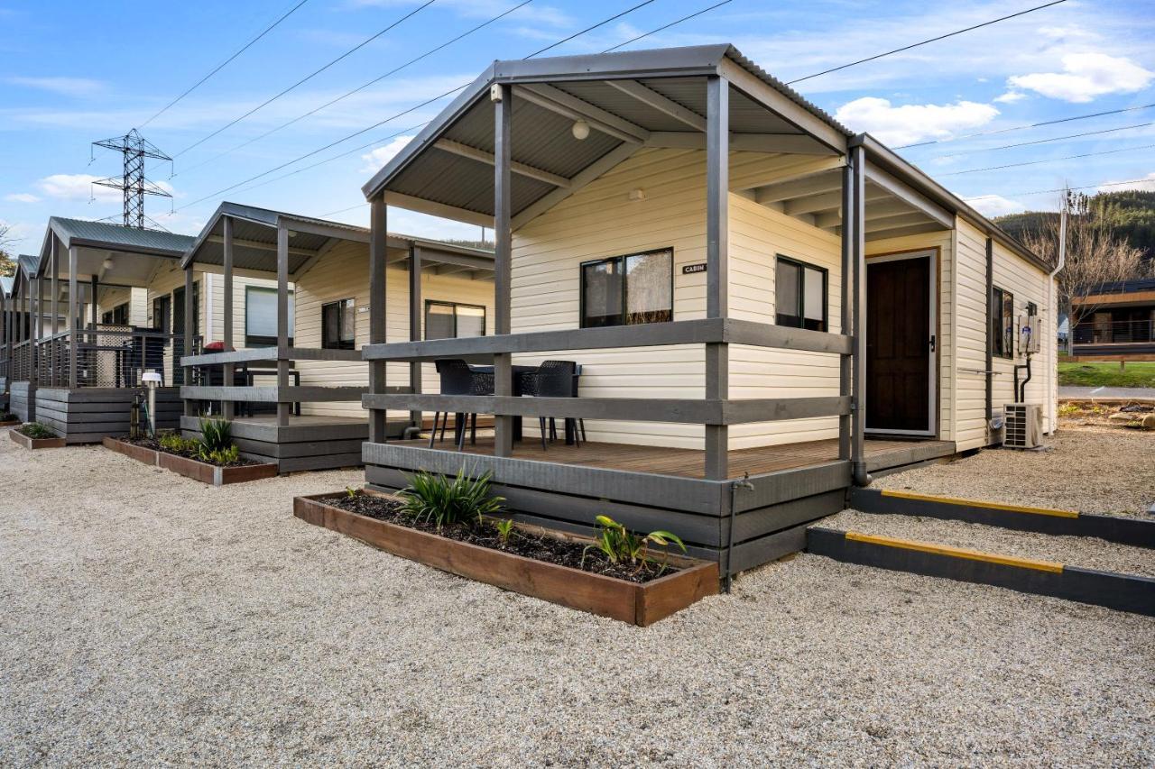 Riverside Holiday park