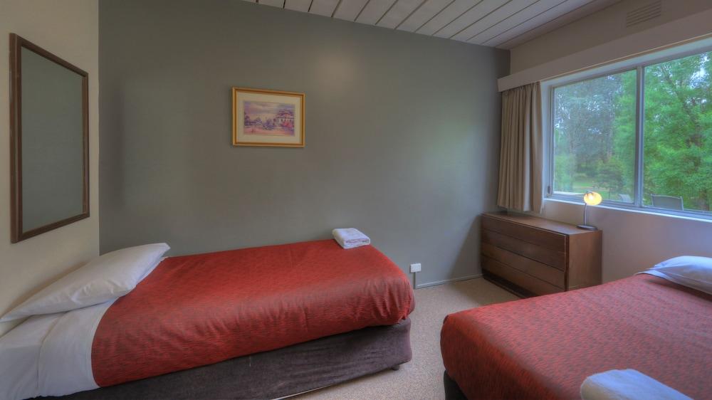 Motel Riverbank Park 2*