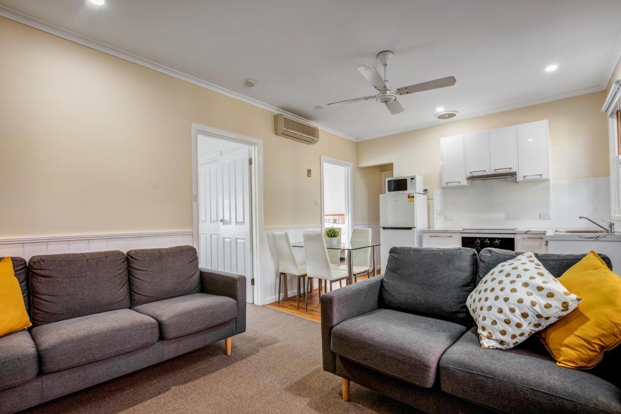 Motel Viewhill Units -