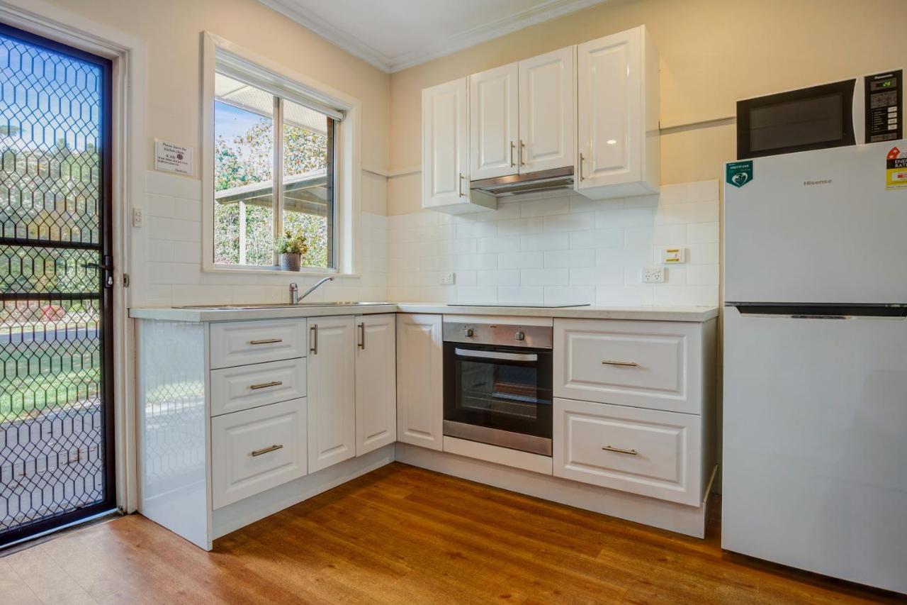 Viewhill Units - Motel Bright