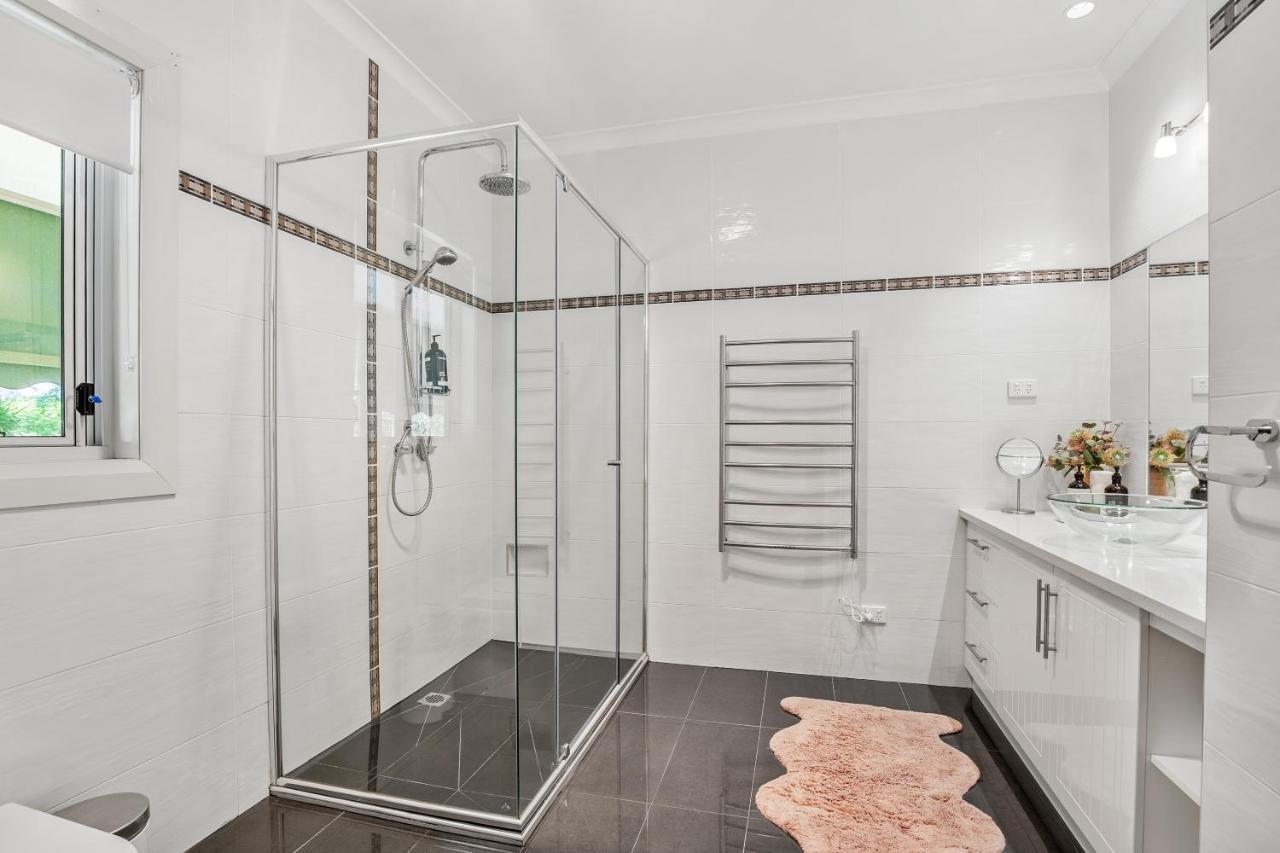 Holiday home Feathertop Bright