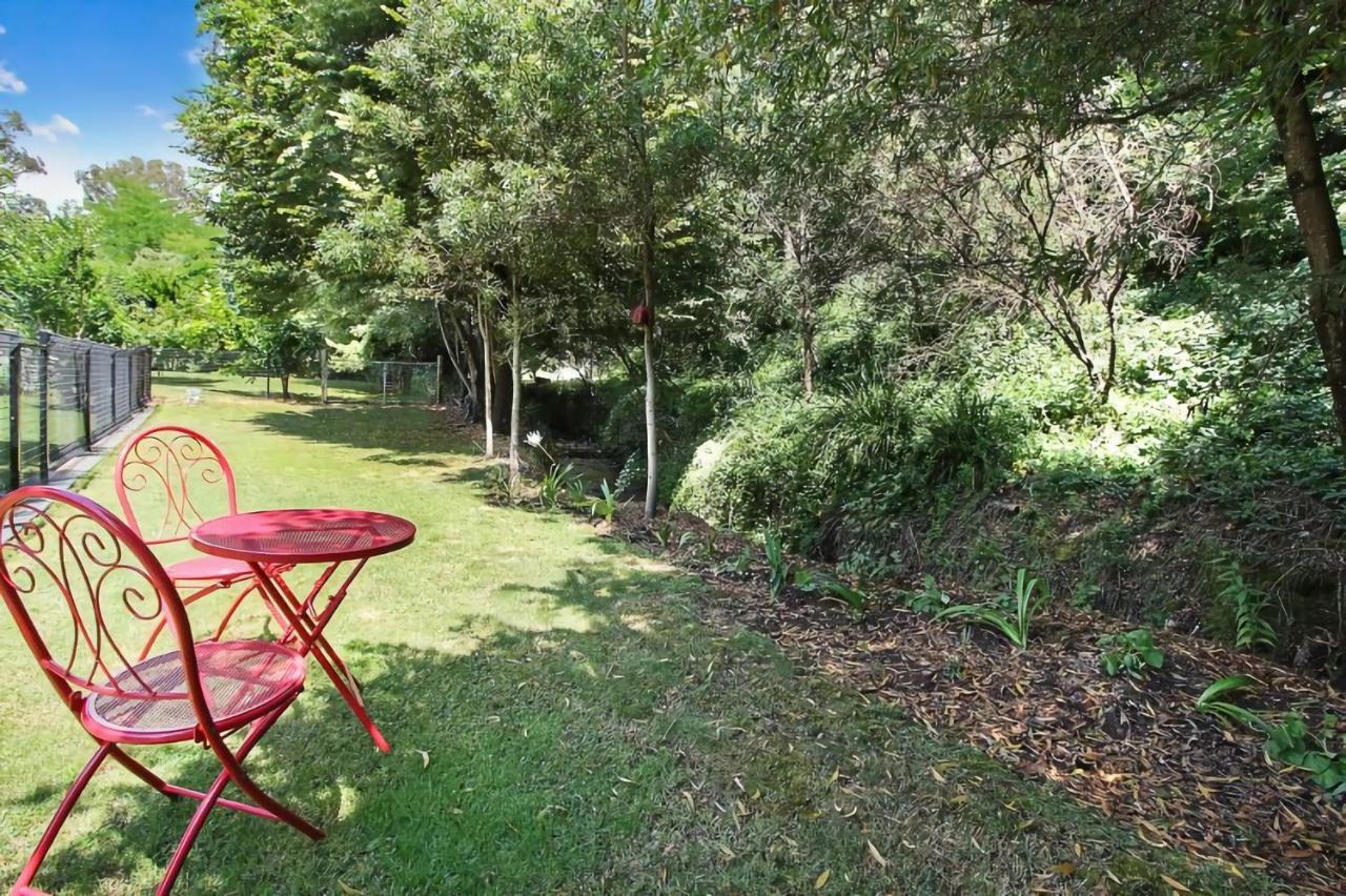 Brookside Holiday home Bright