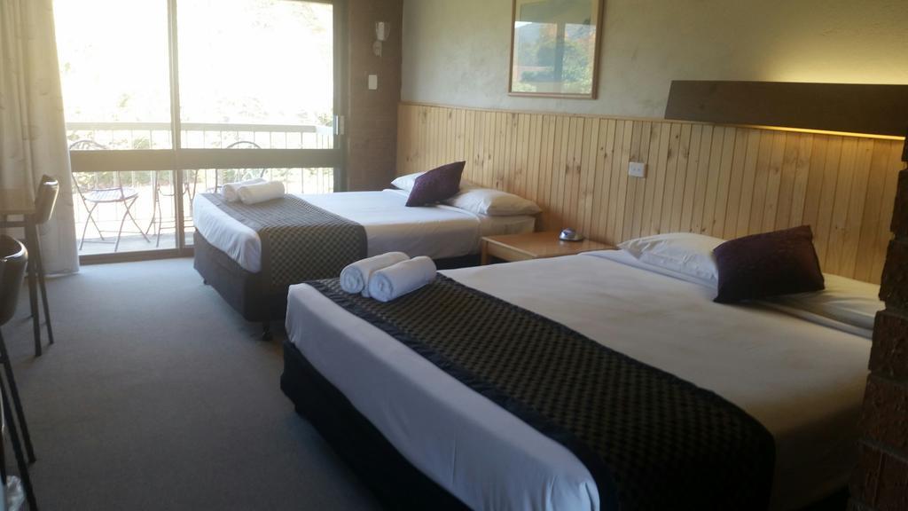 Sierra - Motel 3*