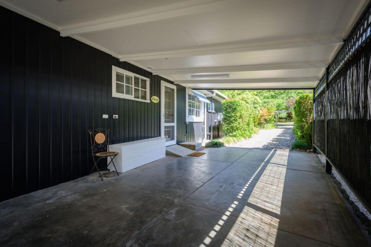 Holiday home Golden Pine Retreat