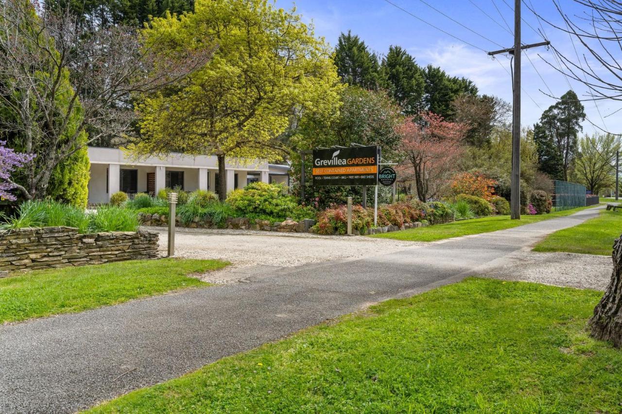 Grevillea Gardens Unit 5 Apartment Bright