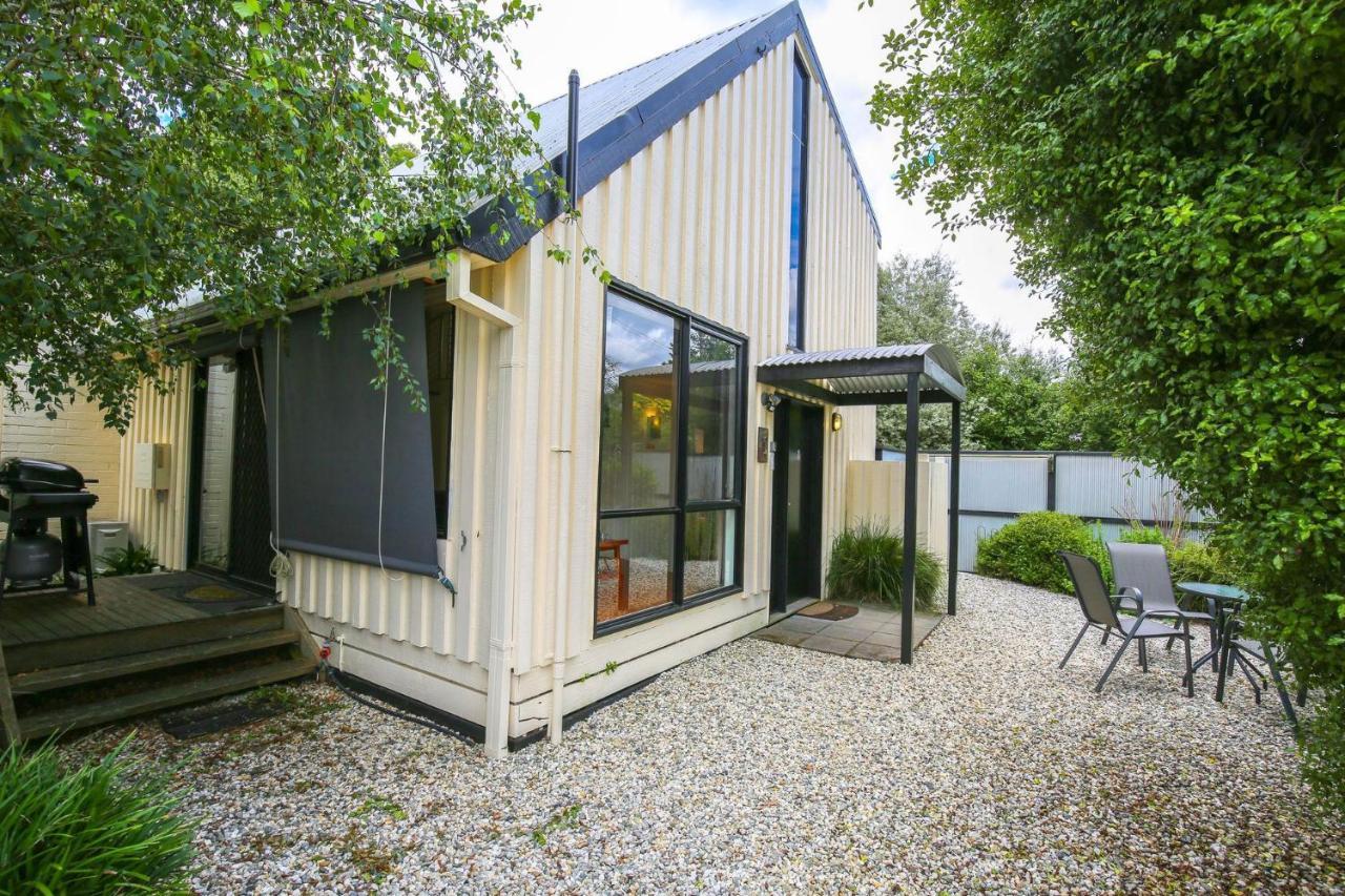 Allambie - 1 Villa