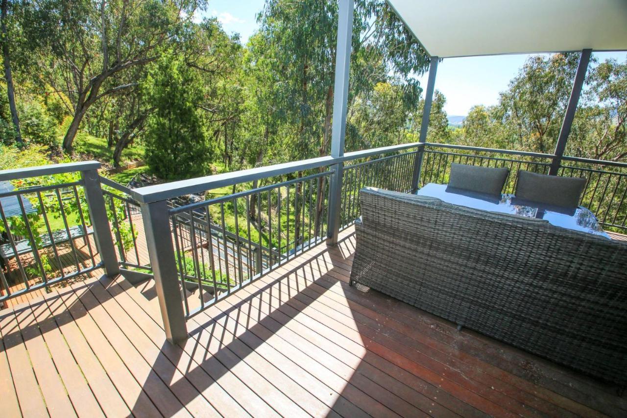 Apex Holiday home Bright