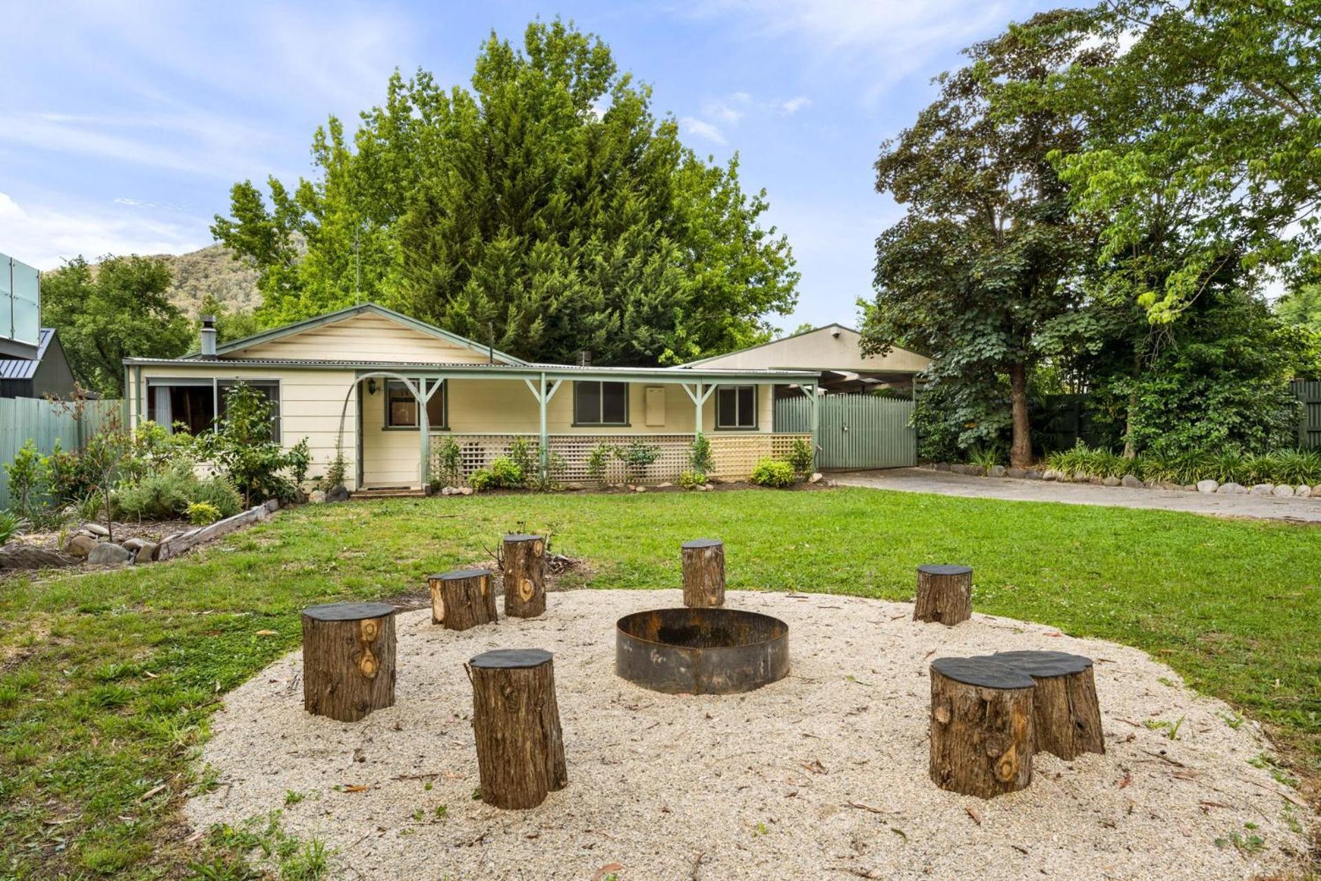 Rest & Relaxation Holiday home Bright