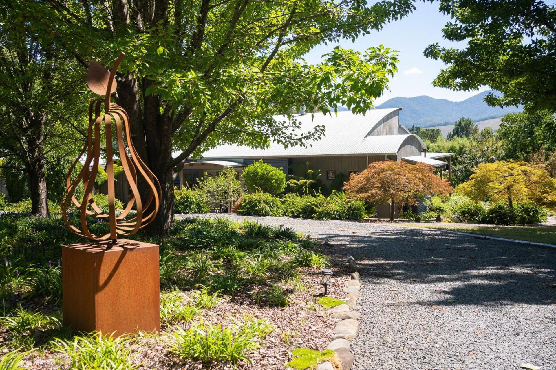 Bluegum Holiday home Bright