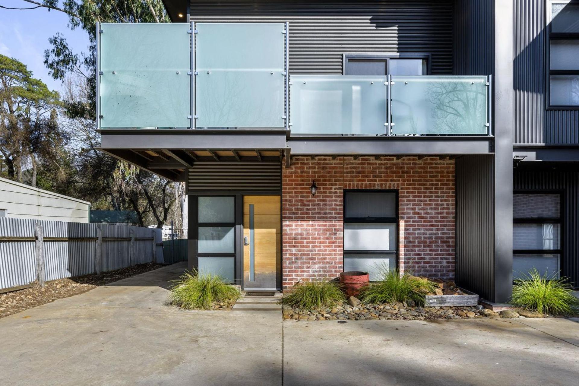 Delany By The Park - Unit * Bright