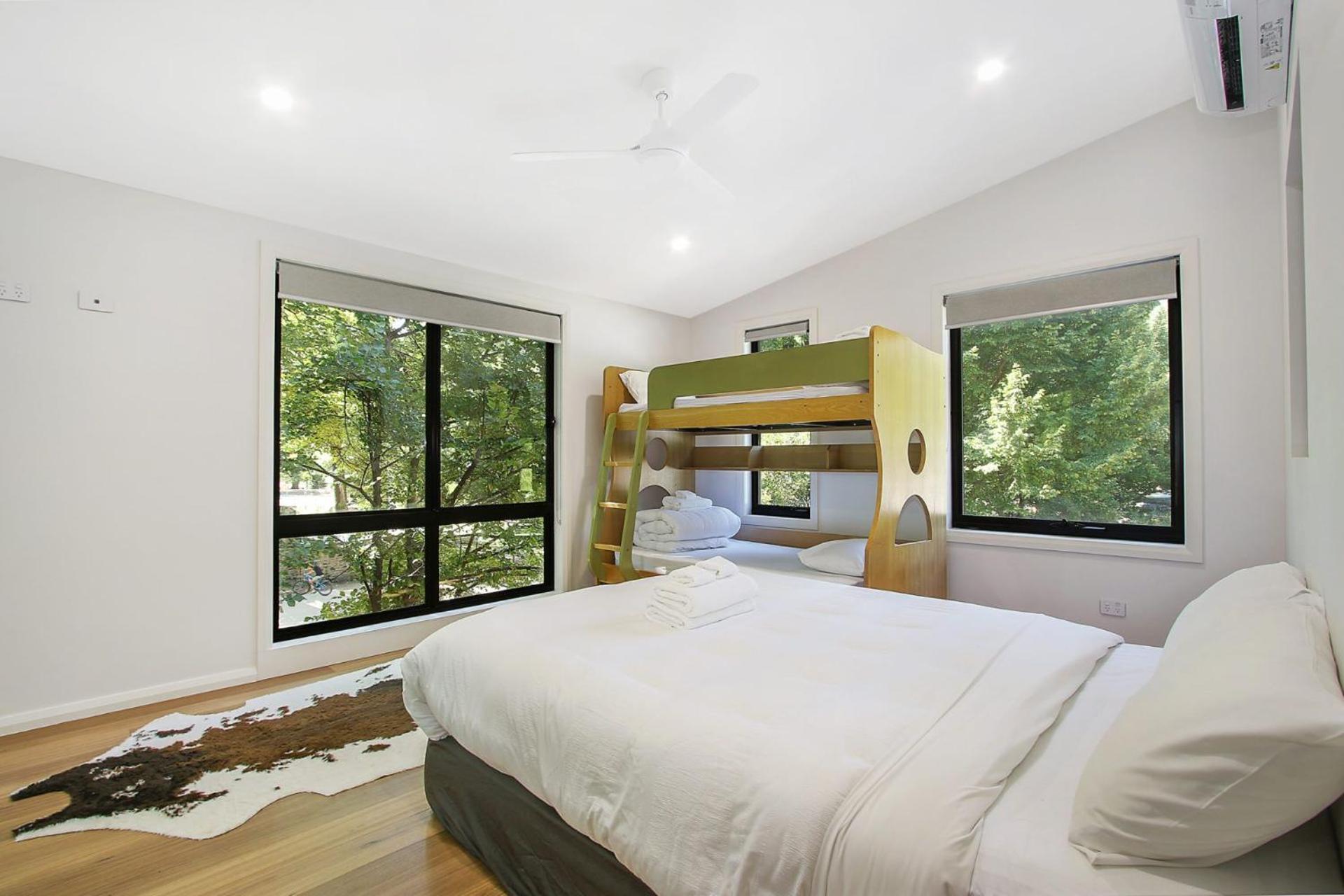 Holiday home Delany By The Park - House Bright