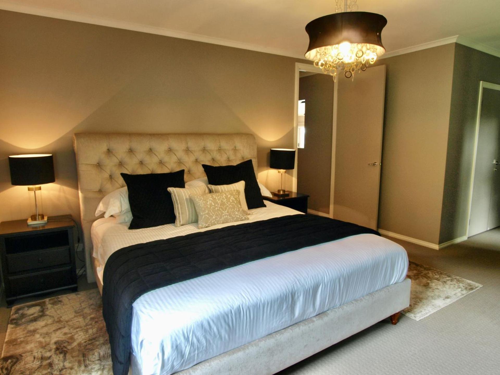 Holiday home Collins Retreat - 4 Bedroom With Pool *