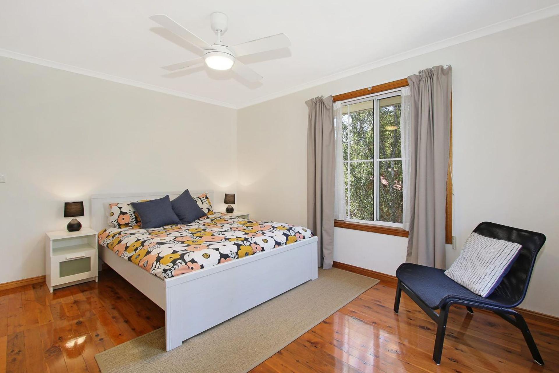 Canyon Walk House And Unit - Five Minute Walk To Town And On The River Holiday home