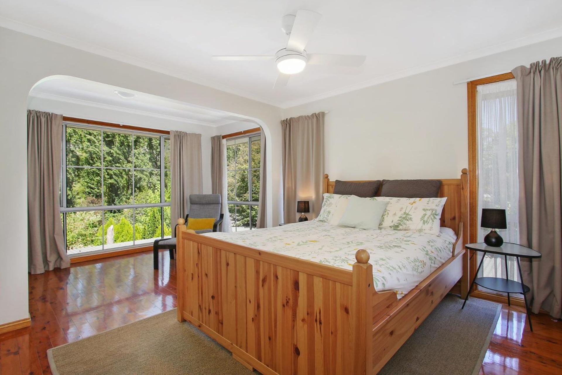 Canyon Walk House And Unit - Five Minute Walk To Town And On The River