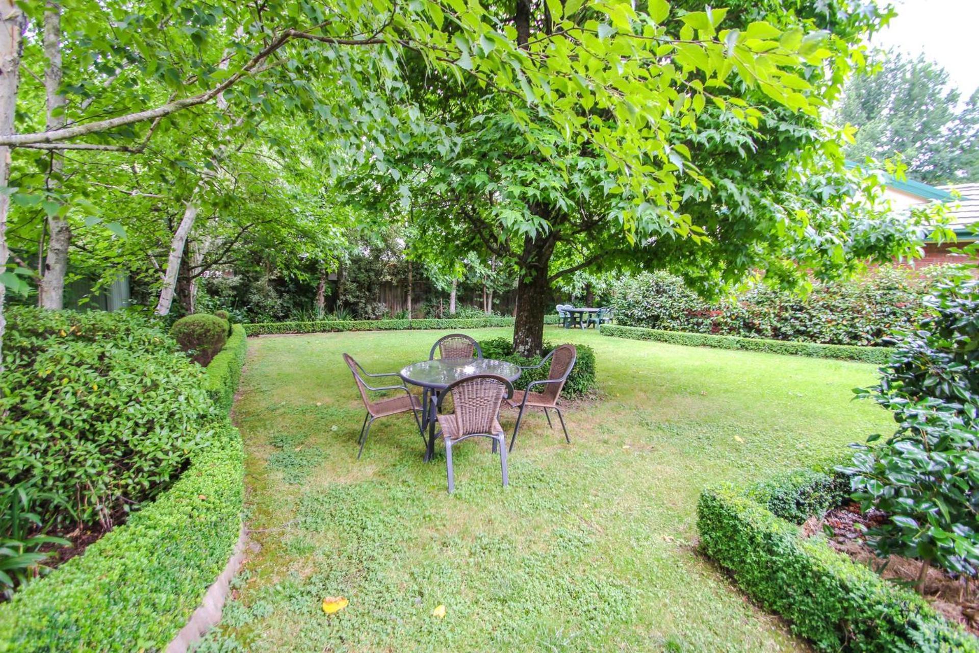 Silver Birches Village - Unit 5 * Bright