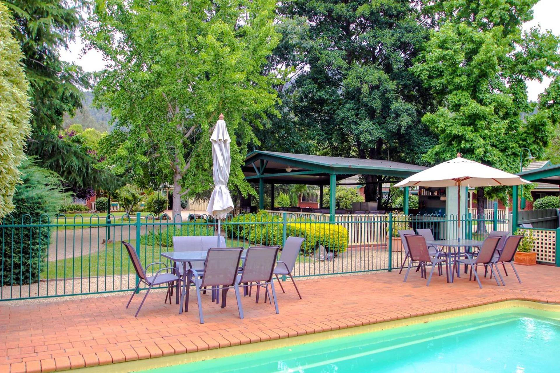 Silver Birches Village - Unit 3 Bright