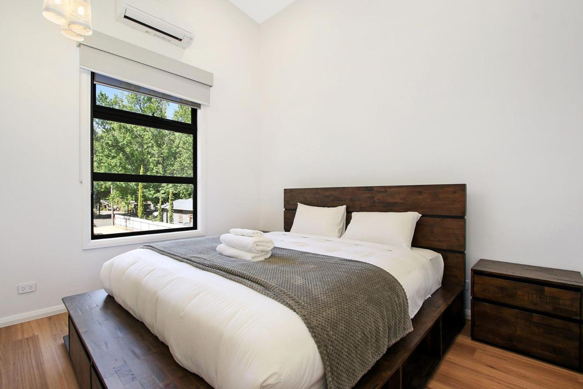 Holiday home Delany By The Park - House Bright