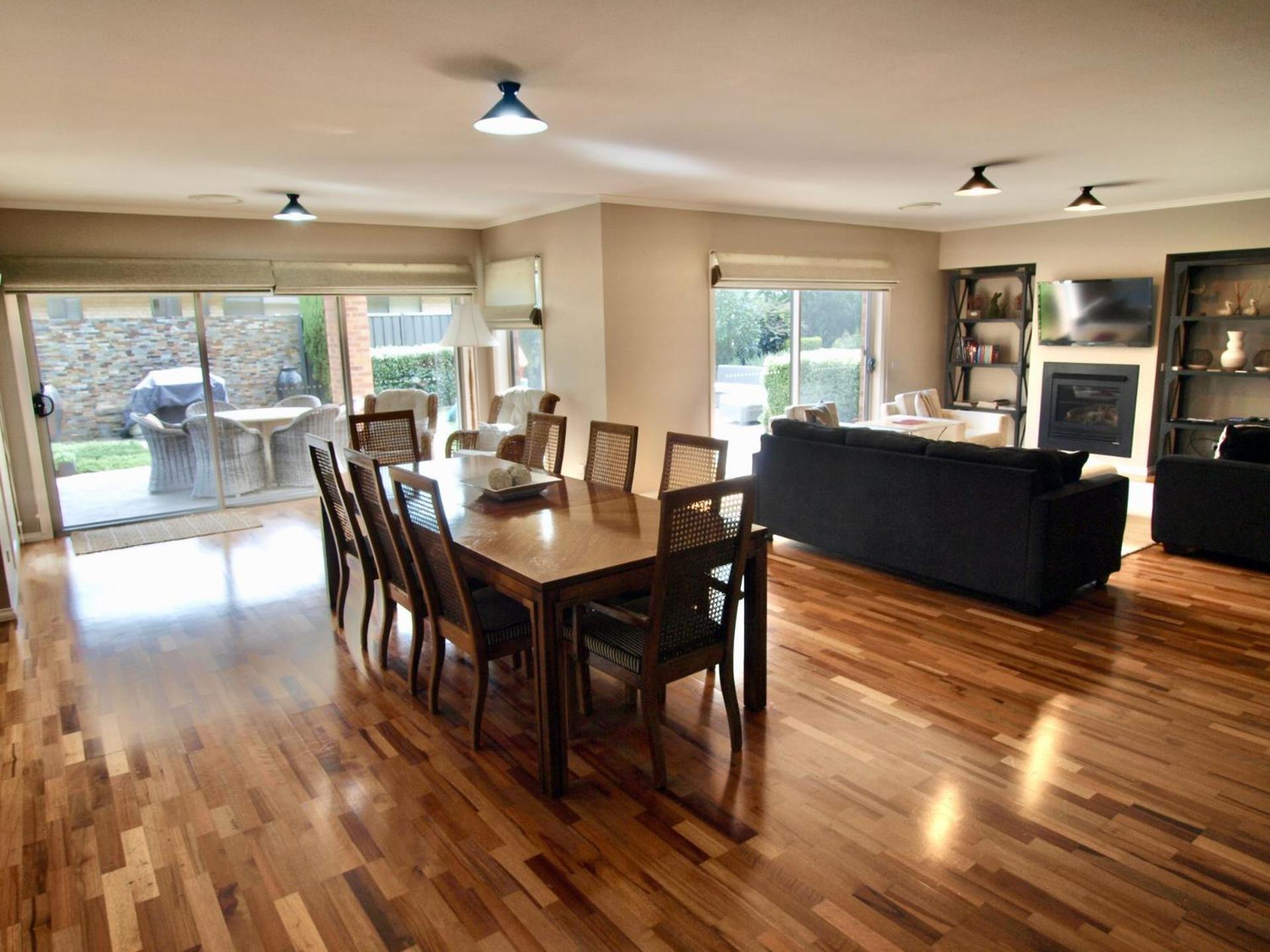 Collins Retreat - 4 Bedroom With Pool