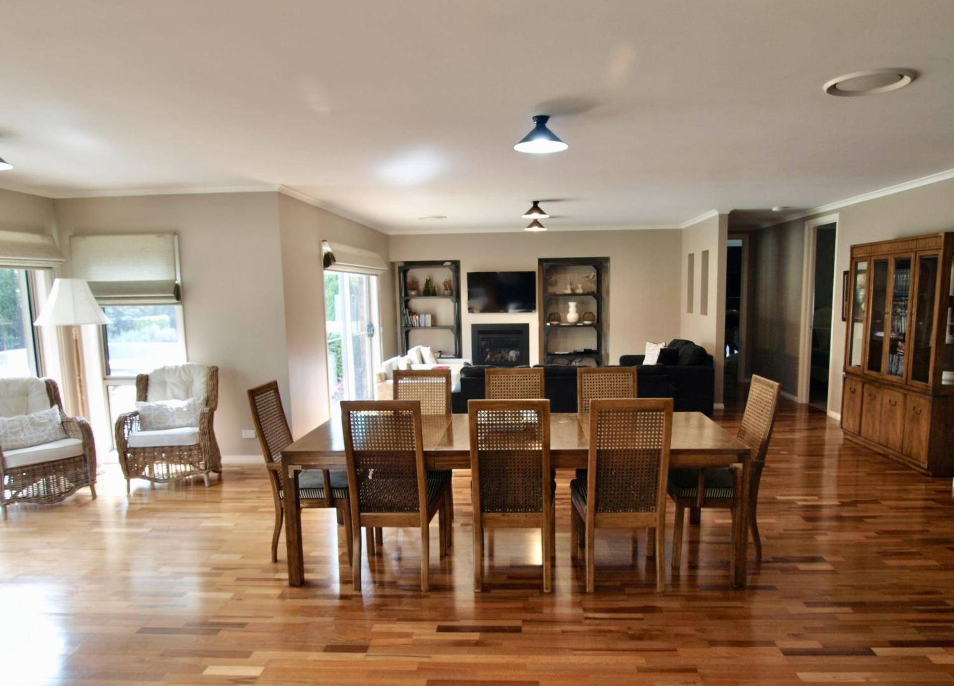 Holiday home Collins Retreat - 4 Bedroom With Pool Bright